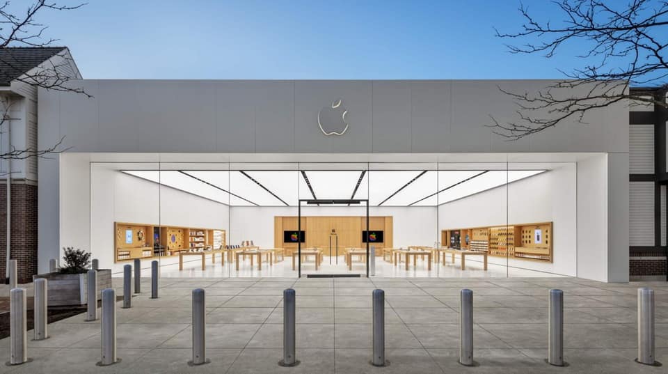 Crime blotter: Bail revoked in Hingham Apple Store crash case