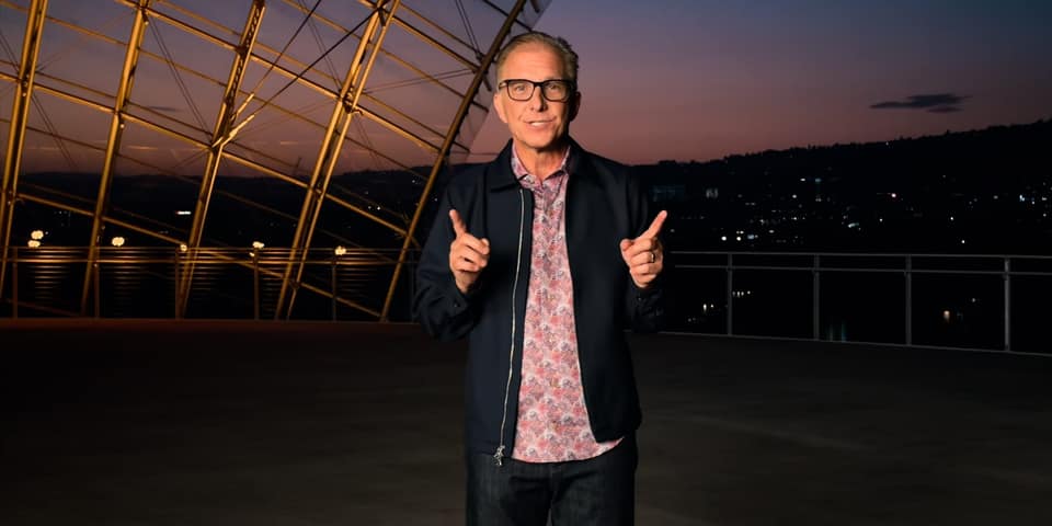 Greg Joswiak talks iPhone Duo in-store availability and demand ahead of launch